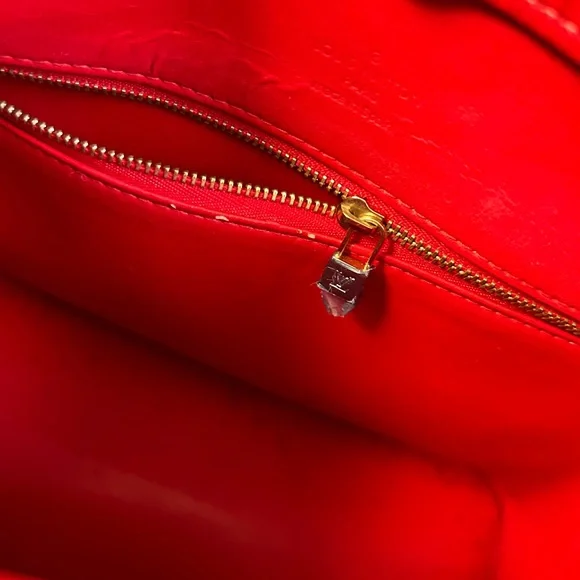 RED LV Vernis purse houston & LV Elise epi wallet Firm on price - Picture 4 of 14